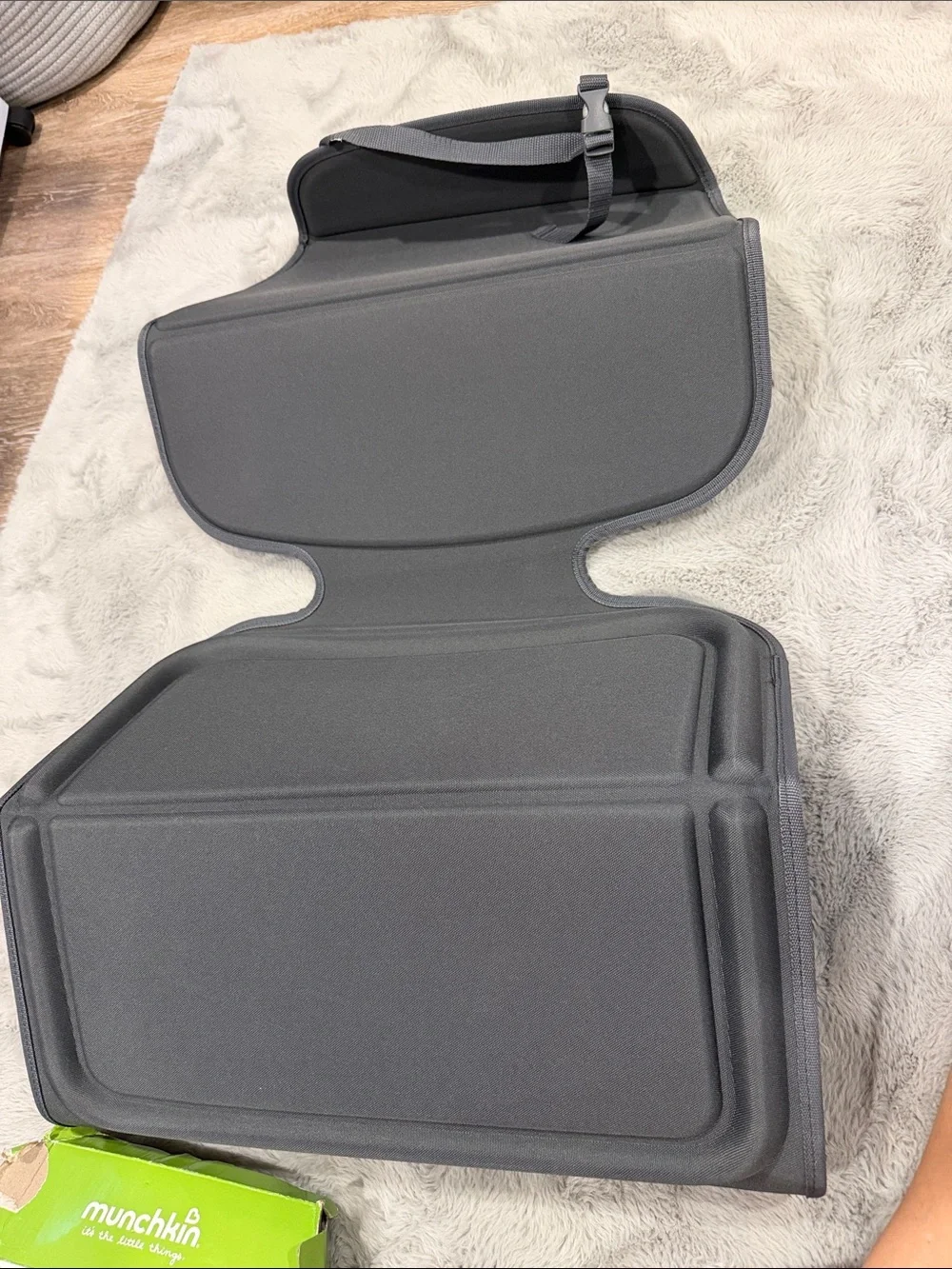 Munchkin Elite Seat Guardian Car Seat Protector - grey